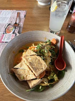 Reddo Kare (with extra tofu)   at FRA - MoschMosch - T2 in Frankfurt