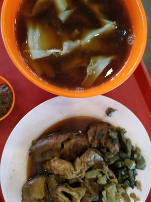 Kway-chap S$3.50, yummmmm at Ming Shan Vegetarian Food Stall in Central Singapore