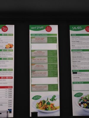 switching menu  at Dean & David - Hunsrückenstr in Dusseldorf