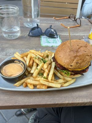Delish burger and fries   at Nourish Bistro in Banff