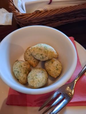 Seaweed Fritters at DisneySea - Ristorante Di Canaletto in Urayasu