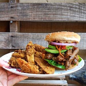 teriyaki ribs burger at La Cocina de Sofia in Veracruz