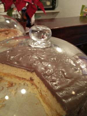 Vegan cakes at Cardamomo in Sevilla