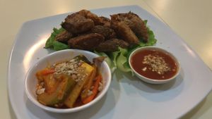 Ngoh Xiang at SunnyChoice - Bukit Batok in West Singapore