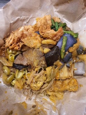 $4 ~ 12/7/21 ~ at Mi Le Vegetarian 弥乐素食 in Central Singapore