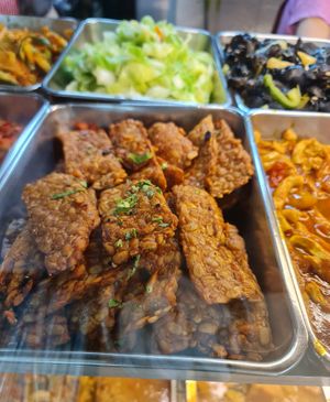 ~ 11/5/22 at Mi Le Vegetarian 弥乐素食 in Central Singapore