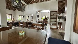 Light interior #Veganuary at Sage in Ubud