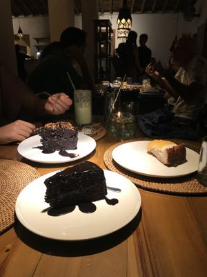 2Layer Chocolate, Pineapple Cheesecake and Hazelnut Fudge at Sage in Ubud