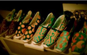 espardeñas artesanas, oHriginales, pintadas a mano, todas diferentes. at Ohrigen in Zaragoza