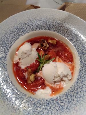 Vegan vanilla ice cream with strawberries, walnuts and rosemary at La Boca in Cordoba