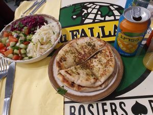 Zataar bread and the vegetable plate at L'as du Fallafel in Paris