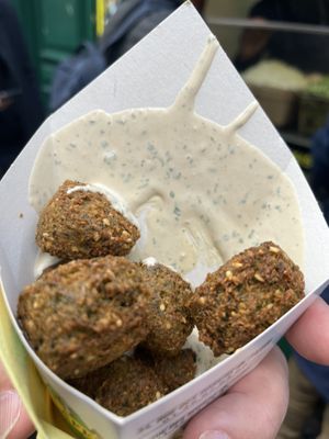   at L'as du Fallafel in Paris