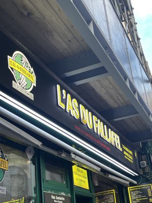   at L'as du Fallafel in Paris