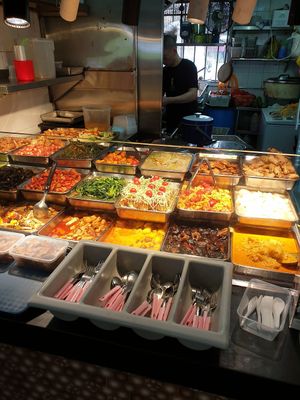 Veriaty of choices at Just Greens 绿清清 - Clementi in West Singapore