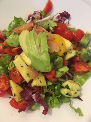 Avocado salad at Locanda Rossignoli 1913 in Casale Monferrato