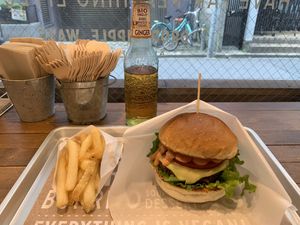 Ripple cheese - best burger  at Ain Soph.Ripple Kabukicho in Tokyo