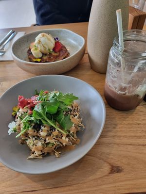 Iced chocolate and meals at Island Whole Foods in Cowes