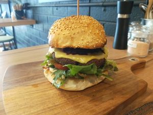 Gourmet Beefless Burger at Island Whole Foods in Cowes