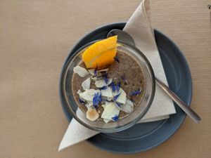 Pudding chia fleur d'oranger framboise at Paper Plane in Nice