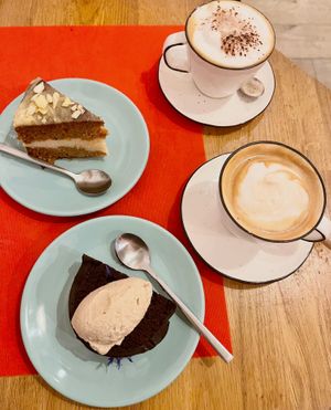  at Paper Plane in Nice