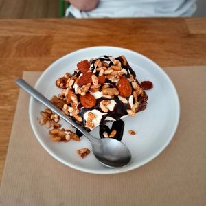 Brownie at Paper Plane in Nice