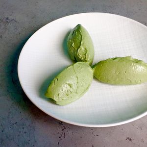 organic, dairy free, superfood ice cream special at 25 Quarter in Gustavia