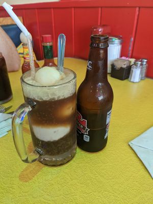 Vegan ice cream root beer float at Pick Me Up Cafe in Chicago