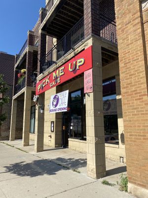 Outside at Pick Me Up Cafe in Chicago