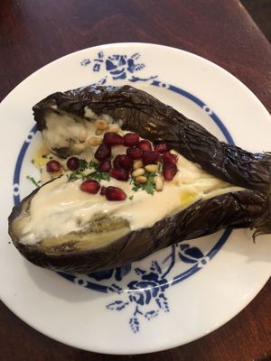Eggplant  at D&A Hummus Bistro - Westerstraat in Amsterdam