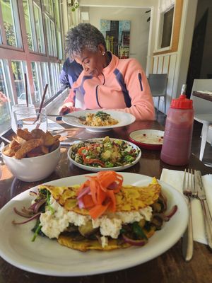 Scrumptious fare cooked to perfection at Veg Cafe in Sacramento