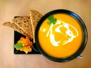 potage, pain, tartinade at Le Petit Pressoir in Liege