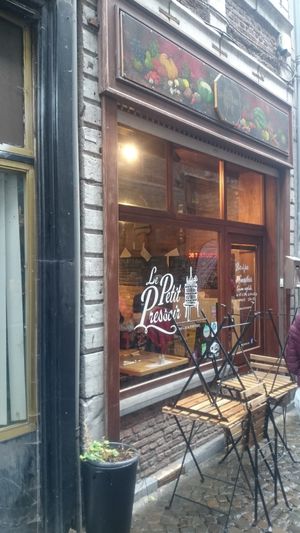 Outside at Le Petit Pressoir in Liege