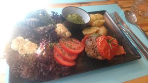 Tomate farcie at Le Petit Pressoir in Liege