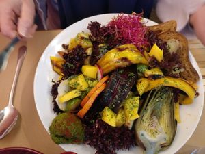 Mango salade at Le Petit Pressoir in Liege