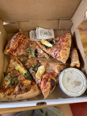 Everything fits perfectly and easily into the box  at Pizza Classics in San Antonio