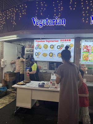 Stall front  at Freedom Vegetarian 自在素食餐 in Batam
