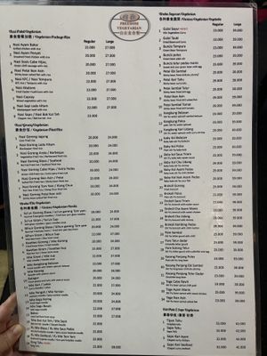 Menu page 1  at Freedom Vegetarian 自在素食餐 in Batam