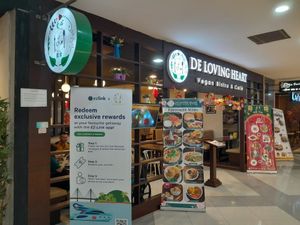 Shop front. at De Loving Heart in 