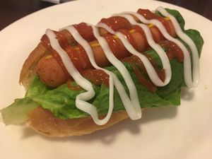 Old School Hot Dog Bun at De Loving Heart in 