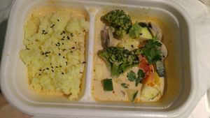 Zelenina nedovatena.ryza a kokosove mlieko dobre at Made with Laf in Bratislava