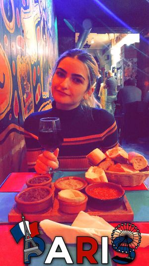 Vegan bread board and a Merlot at L'Imprevu Cafe in Paris