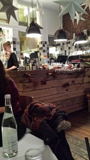 tresen at Green House Kitchen in Amsterdam