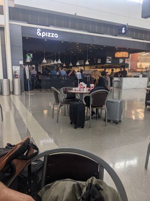 Exterior of restaurant at IAD - &pizza - CC in Dulles