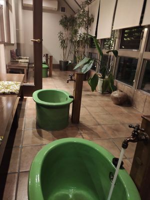 Footbath at Shojin Cafe Foi - Nishikuginukicho in Wakayama