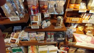 storw items 2 at Shojin Cafe Foi - Nishikuginukicho in Wakayama