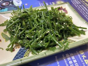 Vegan farn salad   at Shan Hu in Sun Moon Lake