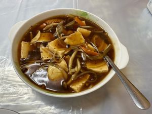 Braised tofu with black bean sauce at Shan Hu in Sun Moon Lake