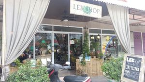 outside at Lek Shop Organic in Koh Phangan