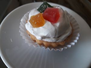 Cranberry pie at Lek Shop Organic in Koh Phangan