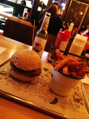 Burger, Seitan at Damn Burger in Ulm